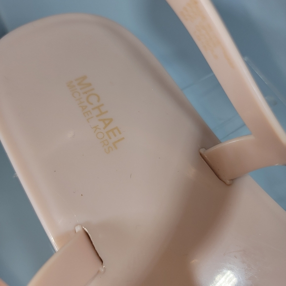 Michael Michael Kors Jelly Sandals Womens 8M Pink Gold Logo Buckle *Read - Picture 6 of 15